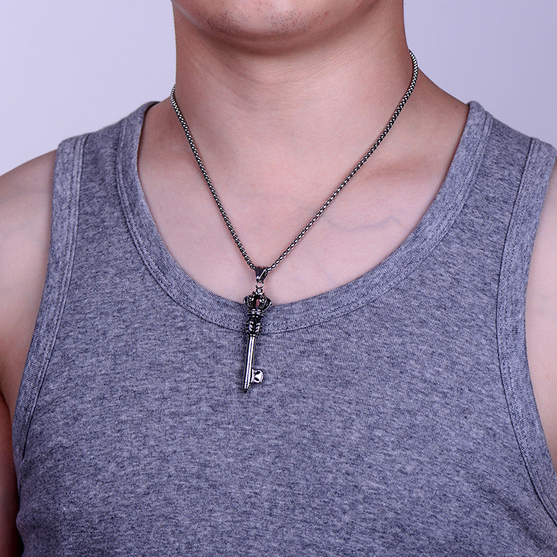Collier pendentif clé couronne en acier inoxydable