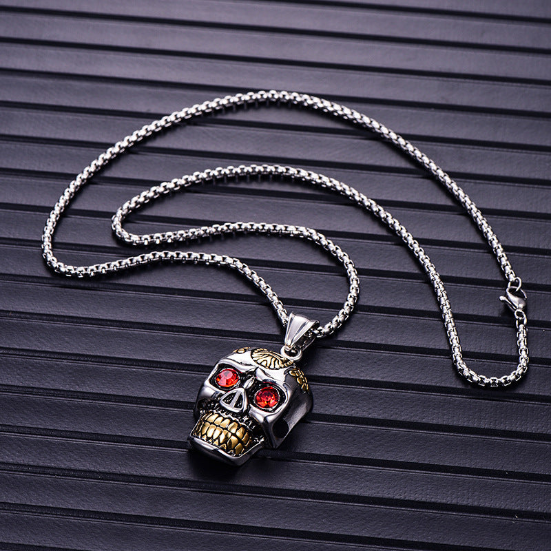 Collier pendentif créatif en acier inoxydable avec tête de mort