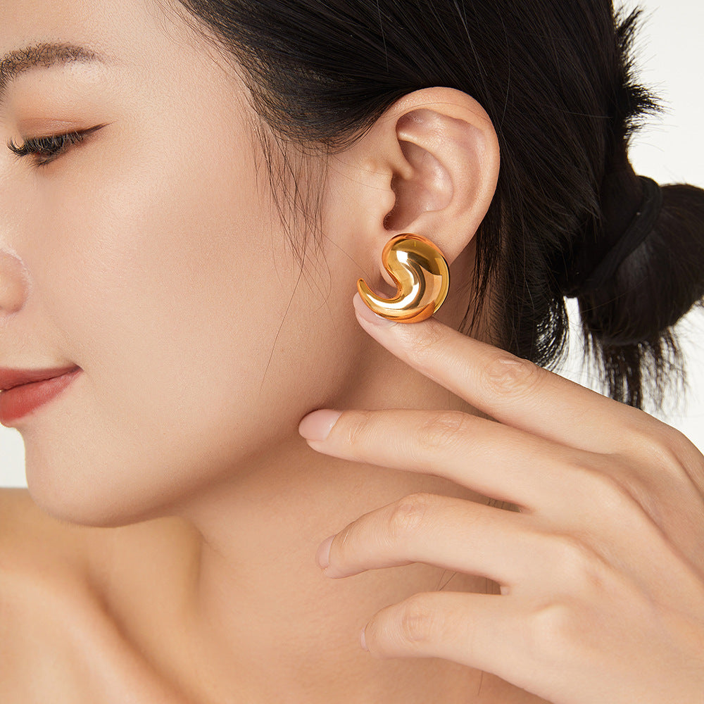 Stainless Steel Curved Water Drop Stud Earrings