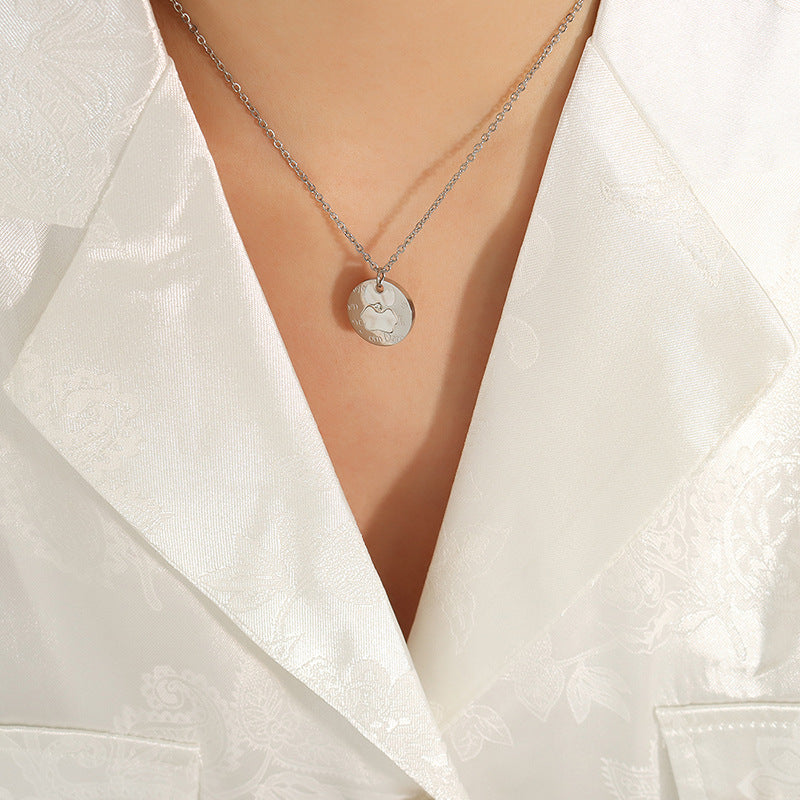 Stainless Steel Cubic Zirconia Bear Pattern Round Necklace