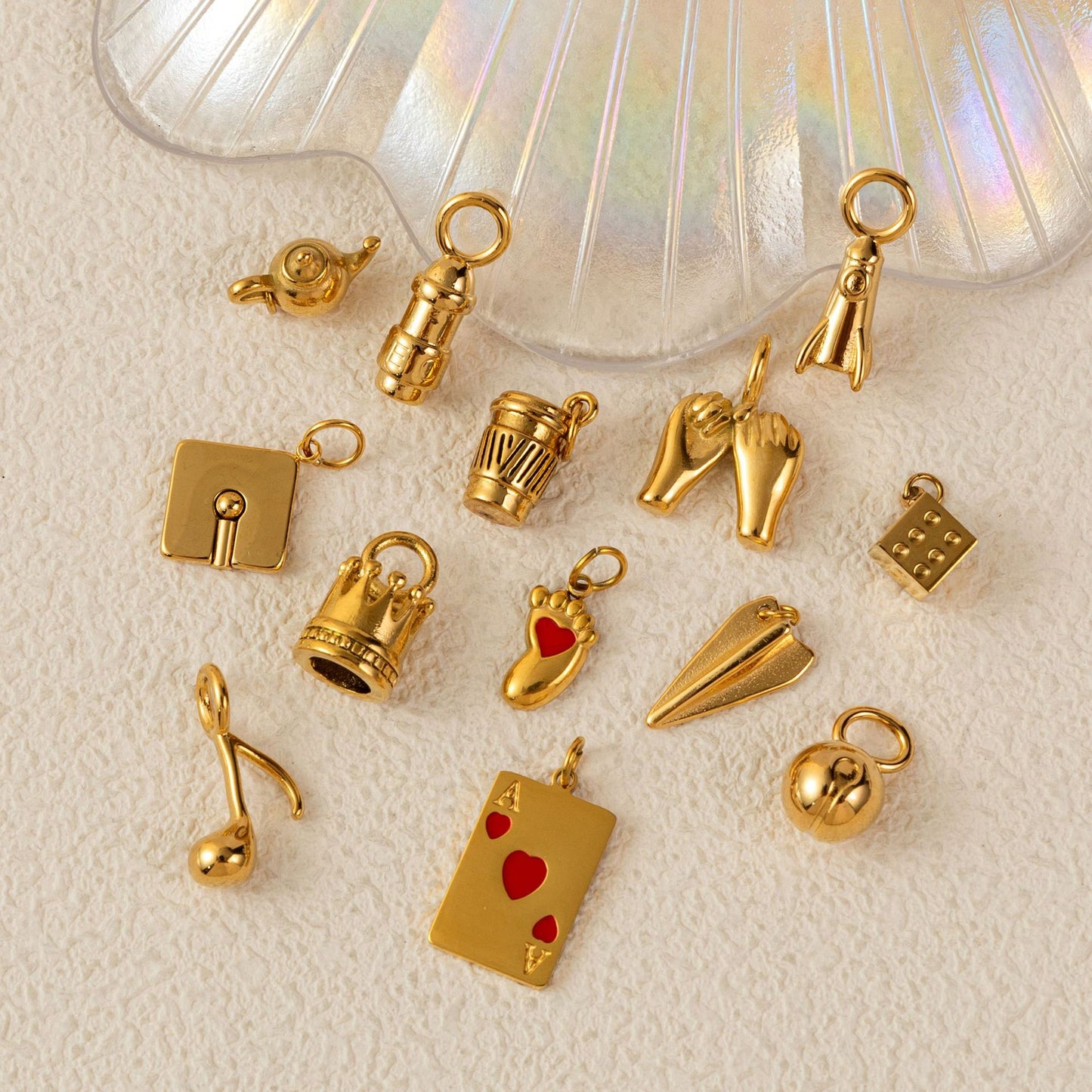 Stainless Steel Playing Card Sieve Rocket Pendant