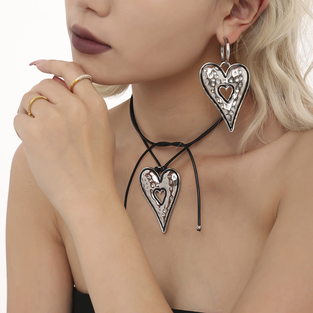 Stainless Steel Oil Drop Heart Earrings Leather Rope Necklace Jewelry Suit