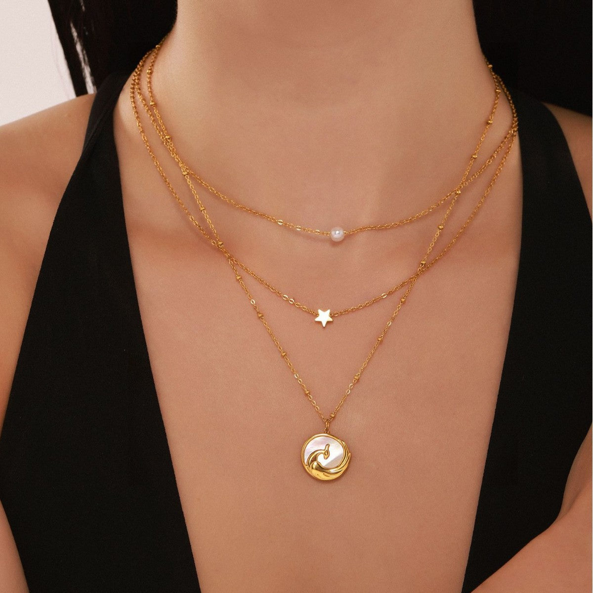 Stainless Steel Embossed Phoenix Pendant Inaly White Sea Shell Necklace