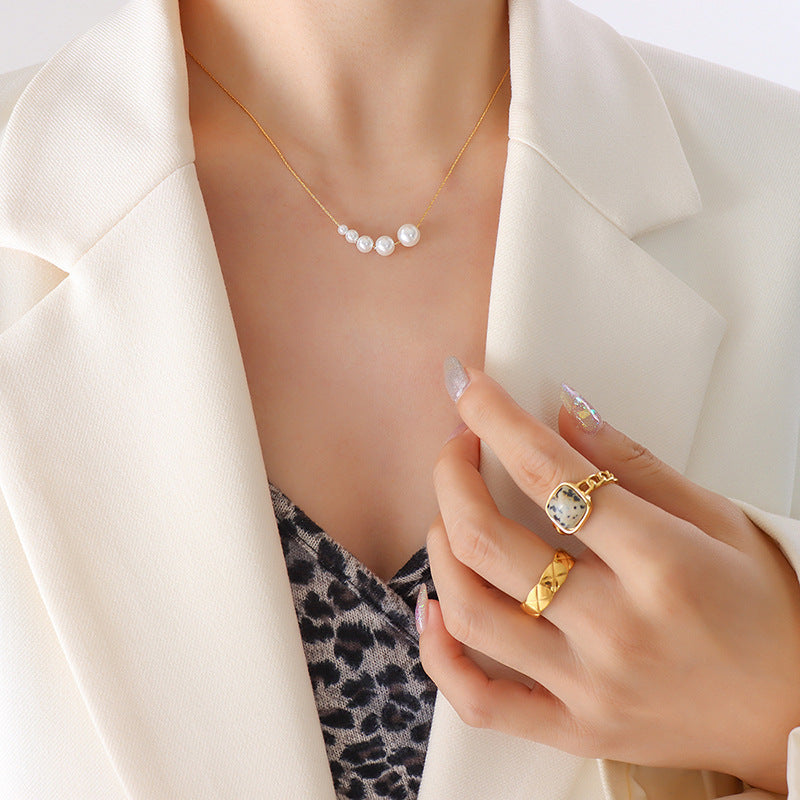 Simple Imitation Pearl Pendant of Different Sizes Stainless Steel Necklace