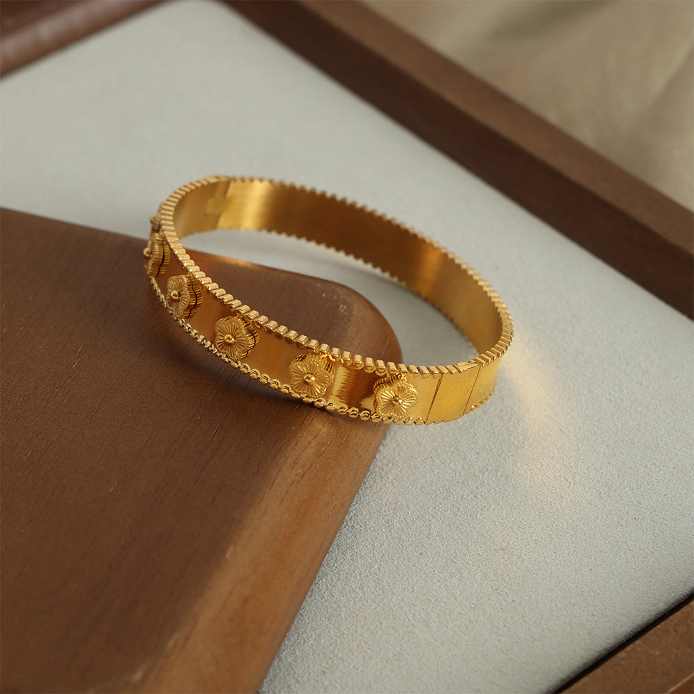 Vintage Flower Pattern Stainless Steel Bangle Bracelet