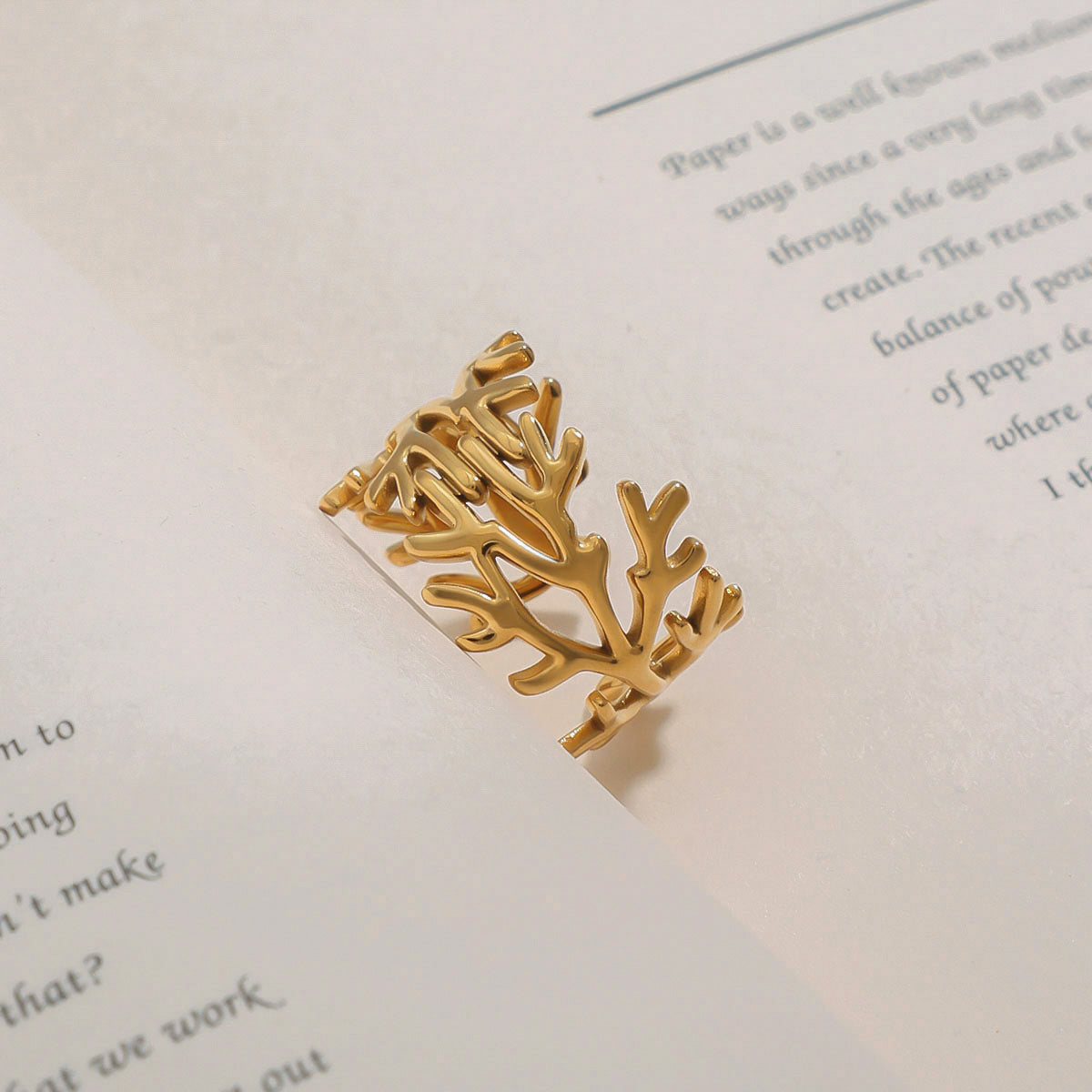 Stainless Steel 18K Gold PVD Coral Ring