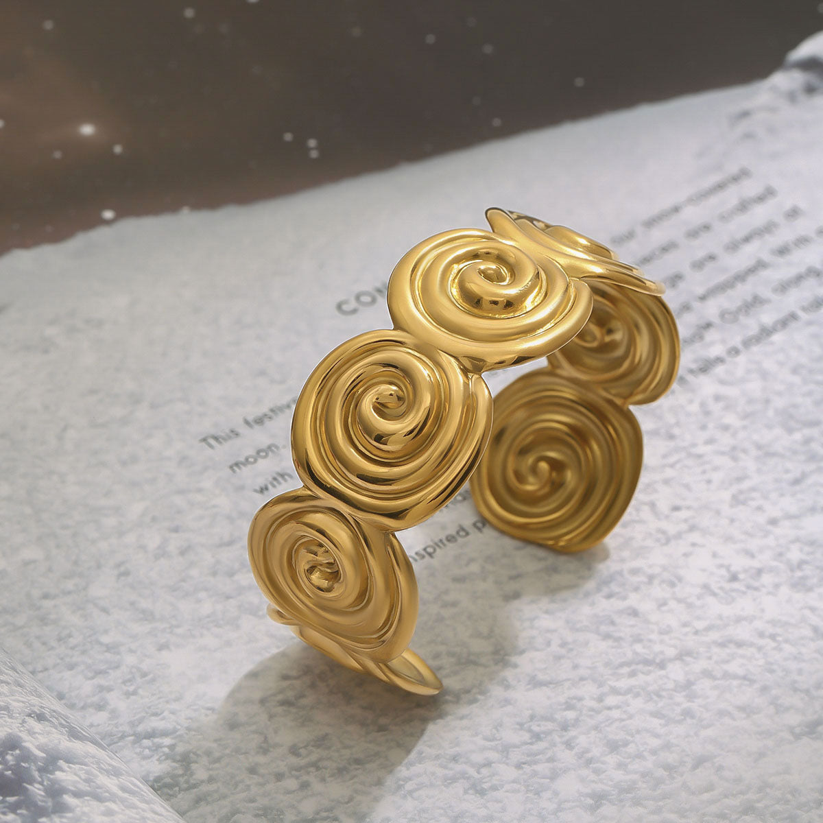 Stainless Steel Conch Spliced Cuff Bracelet