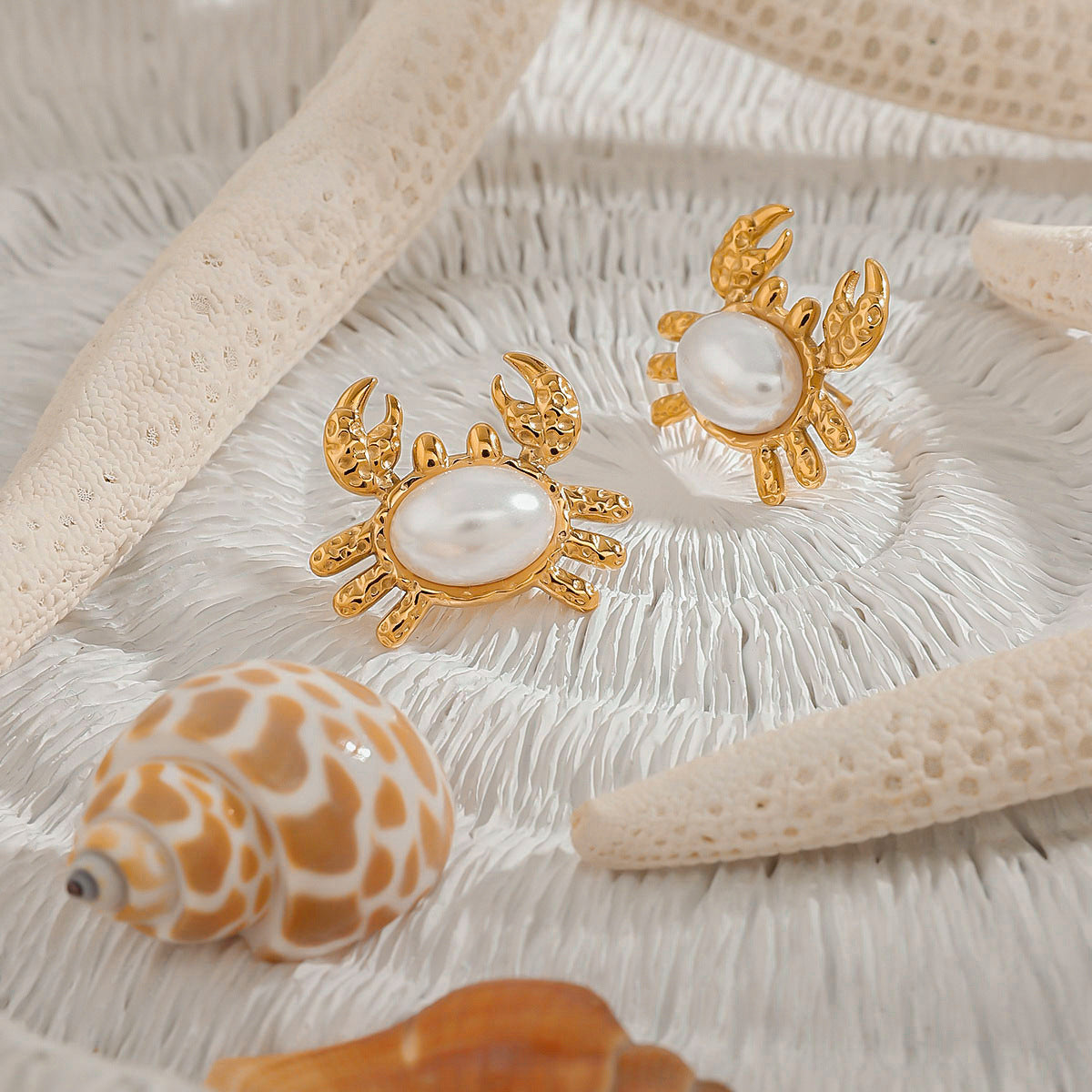 Stainless Steel 18K Gold PVD Crab Pearl Stud Earrings