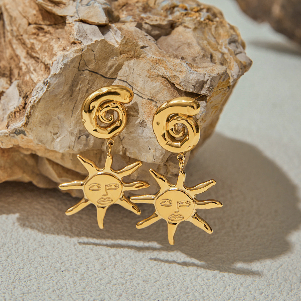 Stainless Steel Conch Sun Portrait Pendant Earrings