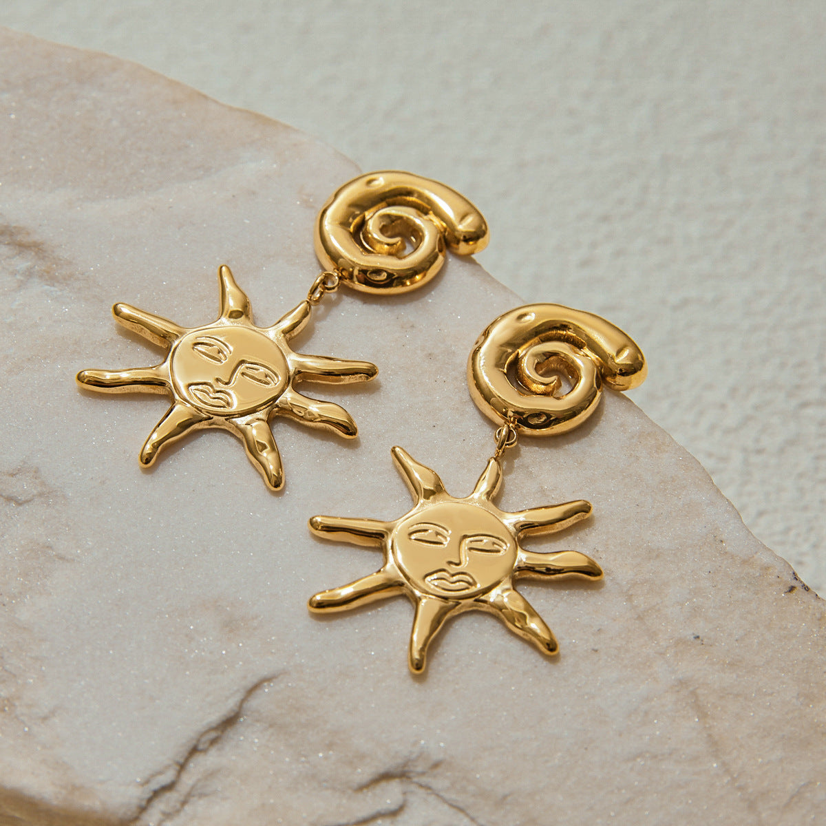 Stainless Steel Conch Sun Portrait Pendant Earrings