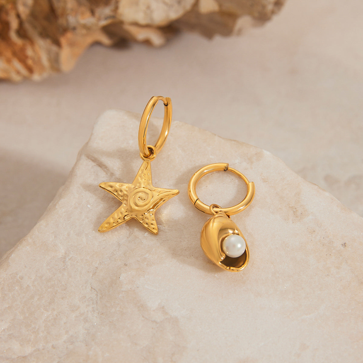 Stainless Steel Conch Pearl Huggie Earrings