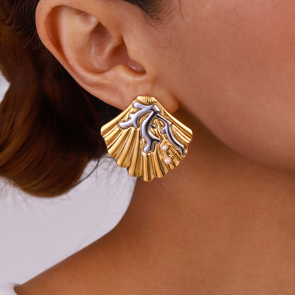 Stainless Steel Ocean Wind Fake Pearl Stud Earrings