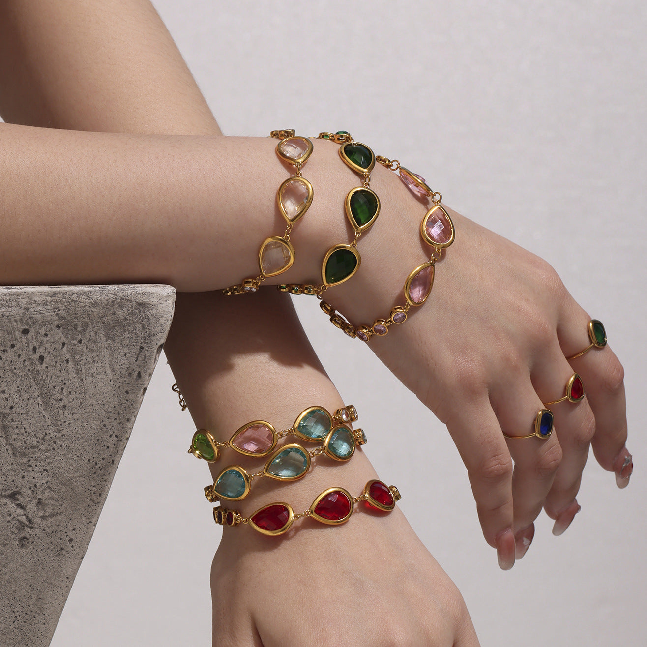 Stainless Steel Droplet Shaped Czech Glass Stone Bracelet