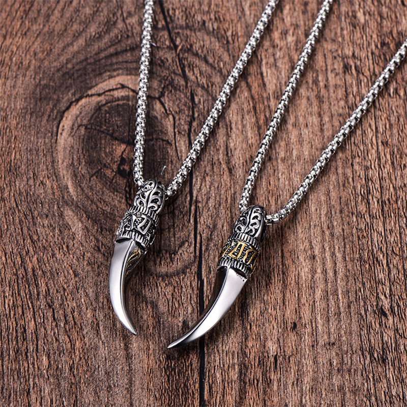 Stainless Steel Wolf Tooth Pendant Role Chain Necklace