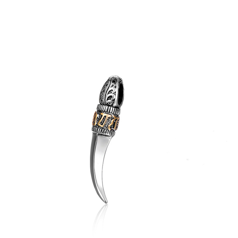 Stainless Steel Wolf Tooth Pendant Role Chain Necklace