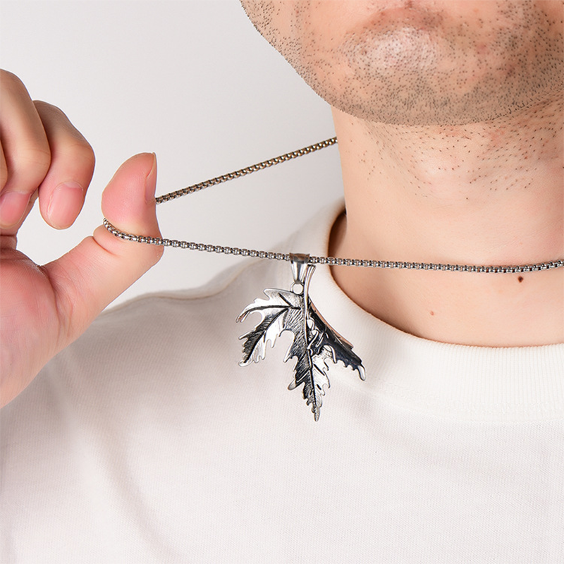 Collier feuille en acier inoxydable