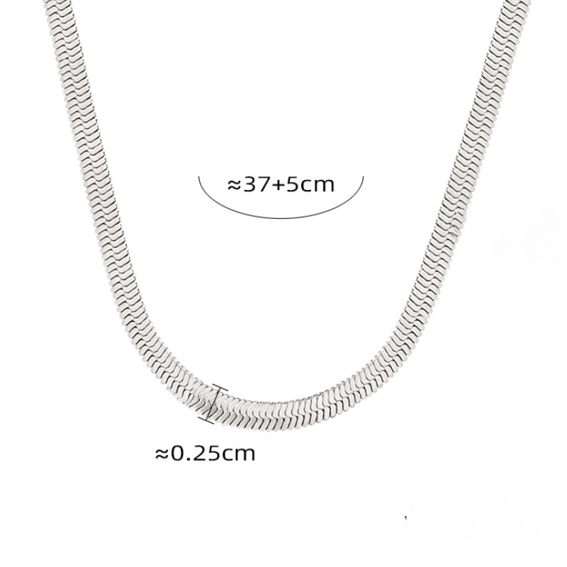 Four-leaf Clover Pendant Inlay Cubic Zirconia Stainless Steel Necklace