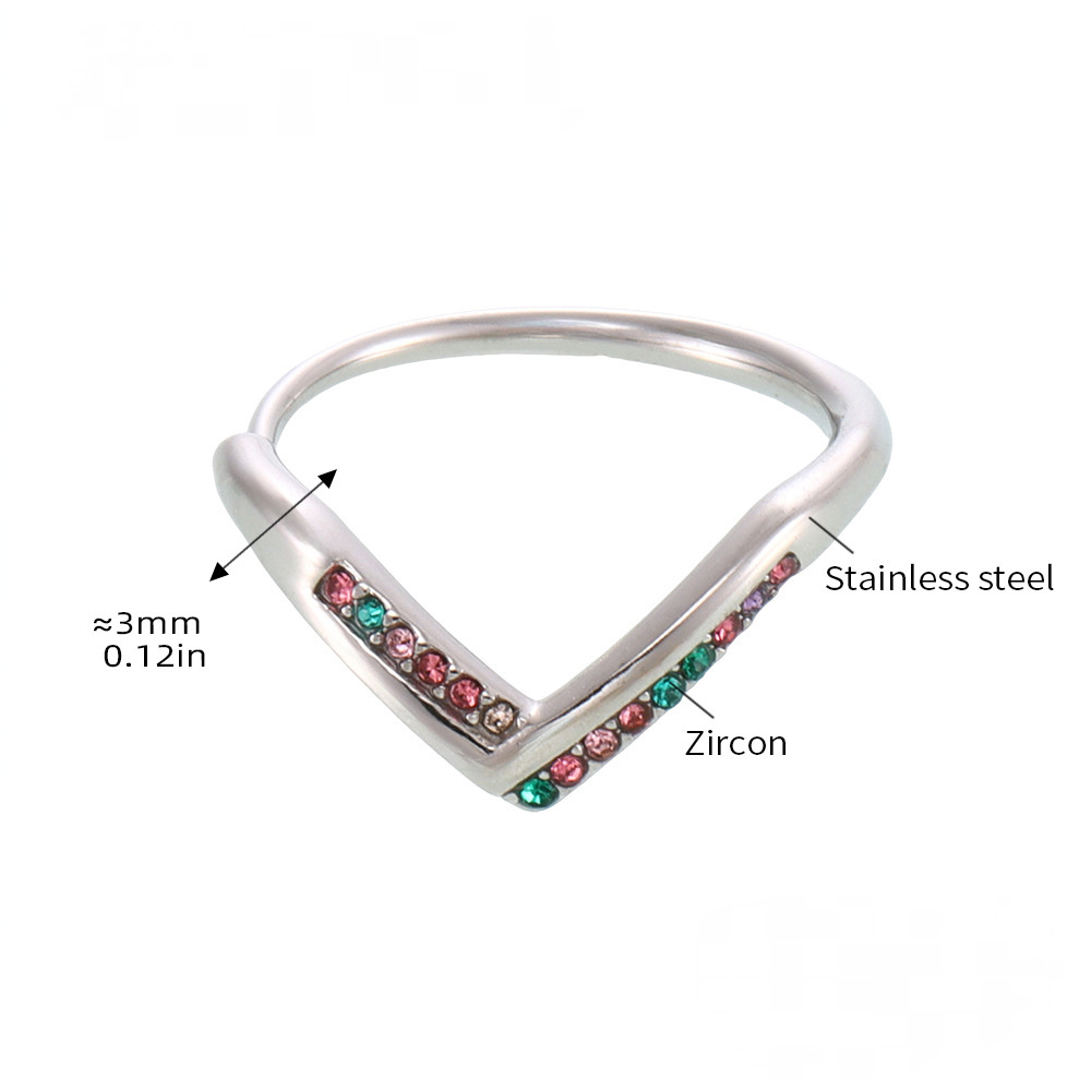 Bague ajustable en acier inoxydable avec zircone cubique en forme de V