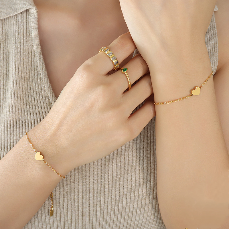 18K Gold PVD Stainless Steel Heart Pendant Bracelet