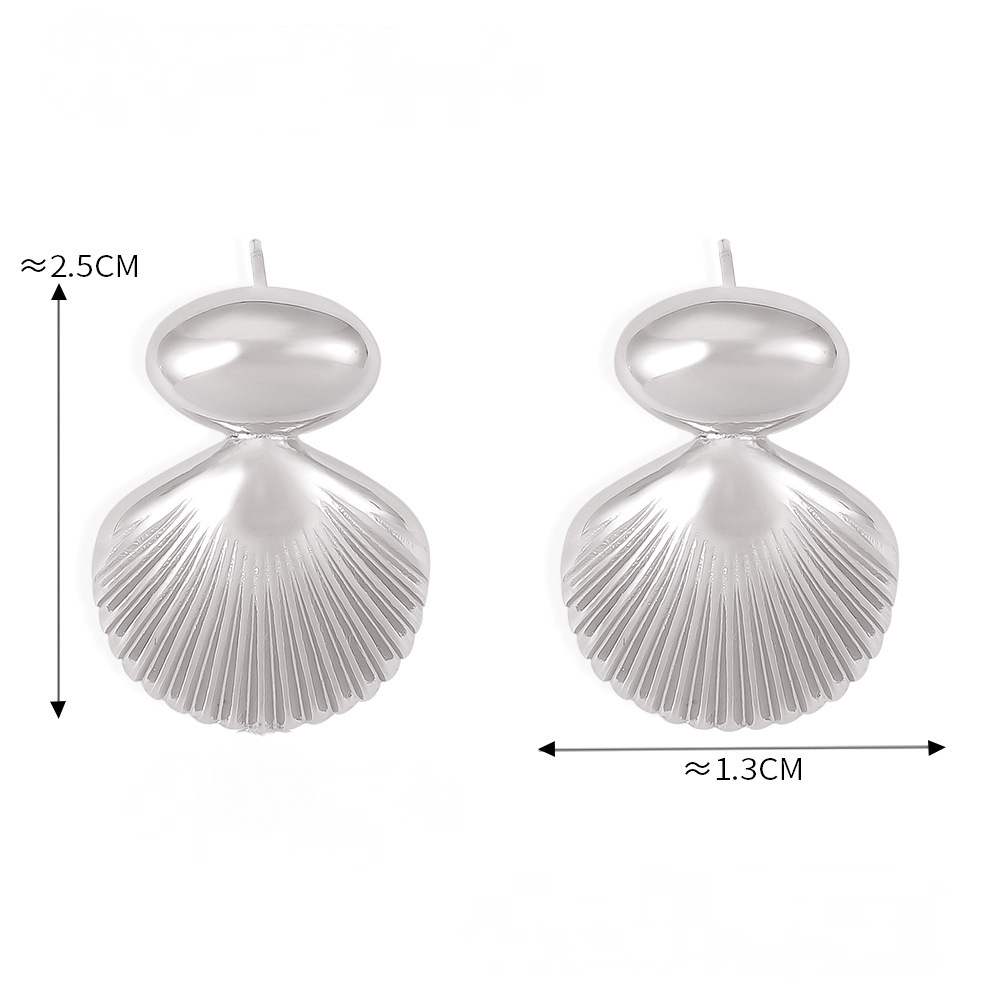 18K Gold PVD Stainless Steel Shell Stud Earrings