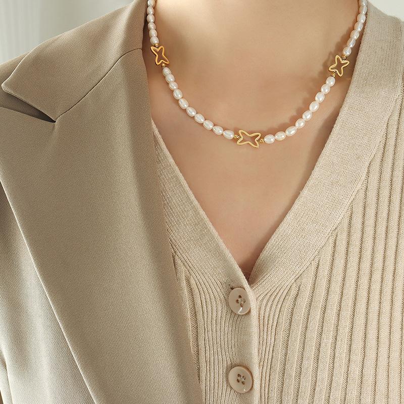 Geometric Freshwater Pearl Necklace