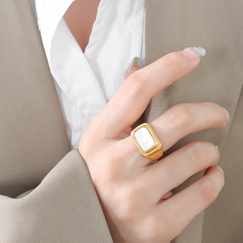 18K Gold PVD Square Mother Pearl Ring