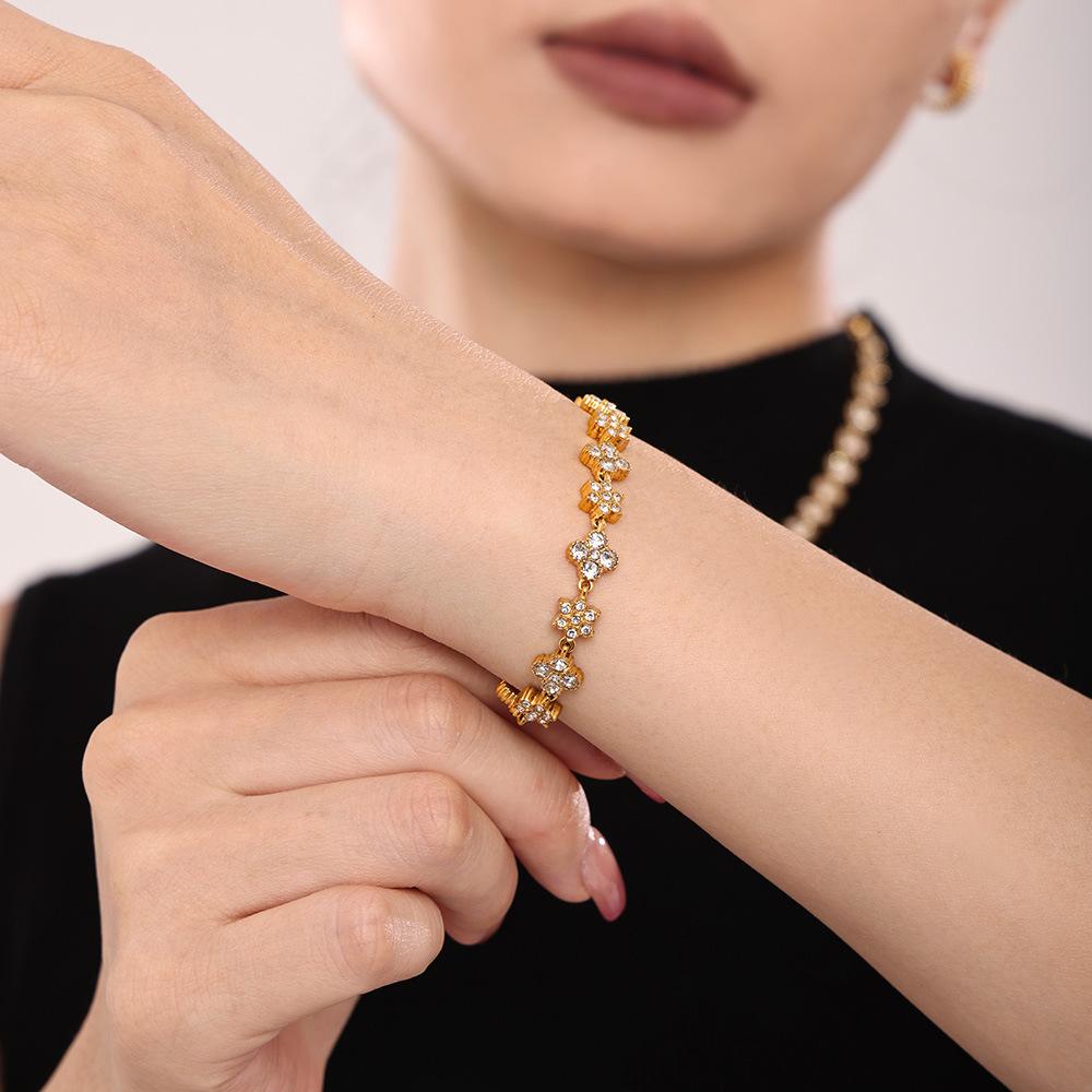 Stainless Steel Flower Inlay Cubic Zirconia Bracelet