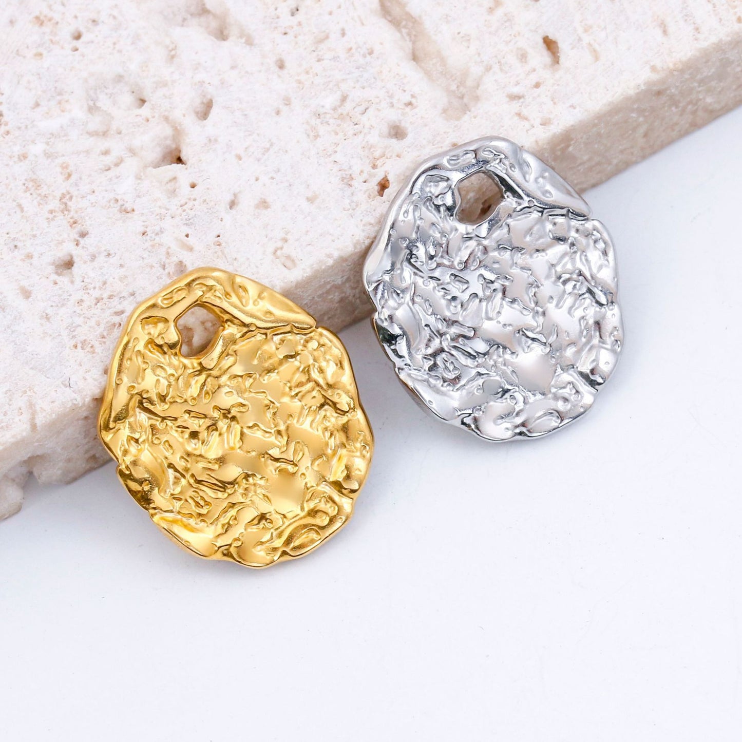 Stainless Steel Texture Irregular Round Pendant