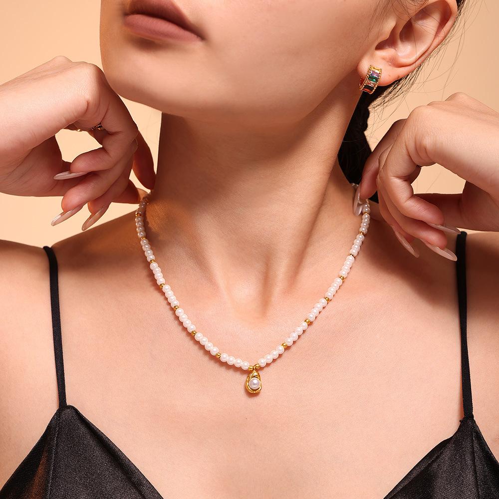 18K Gold PVD Imitation Pearl Necklace