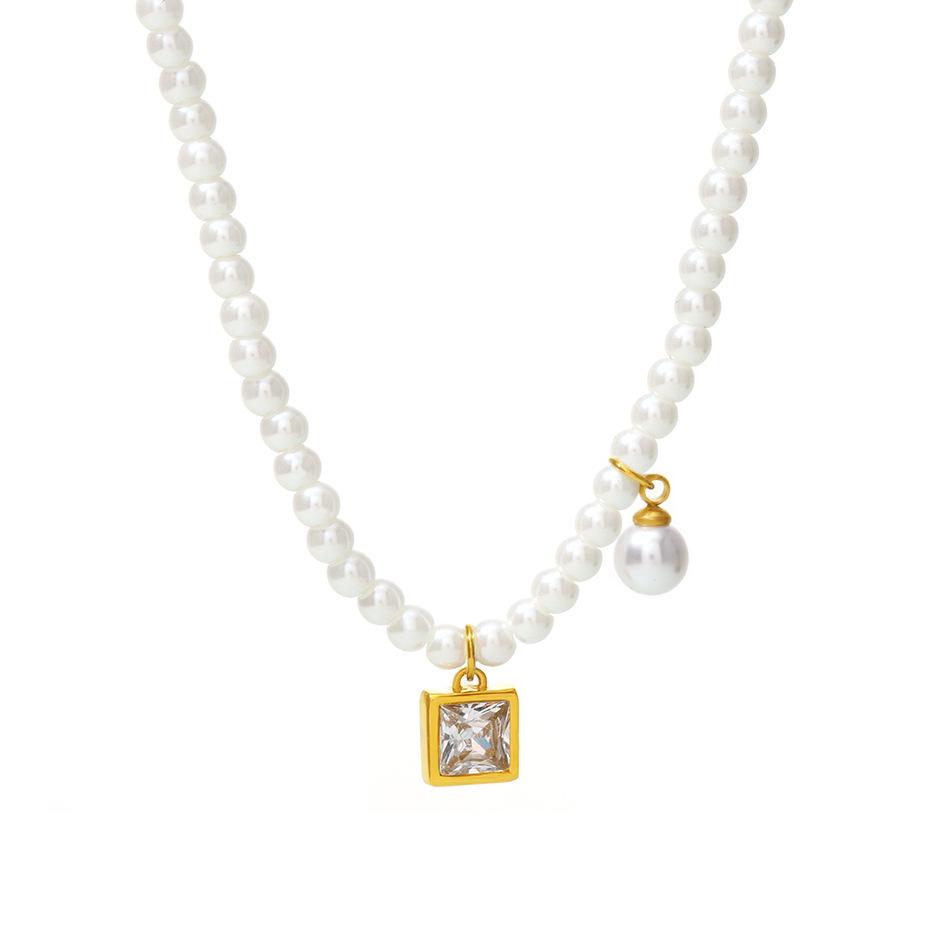 Cubic Zirconia Pendant Imitation Pearl Chain Necklace