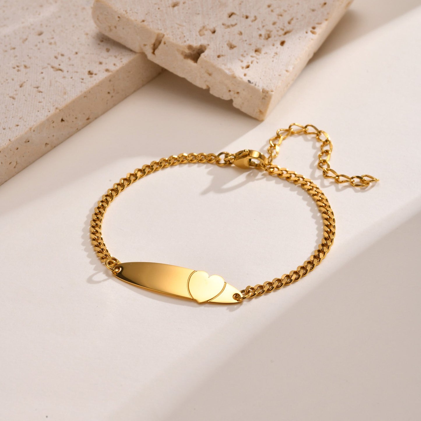 Stainless Steel Curved Heart Engravable Bracelet
