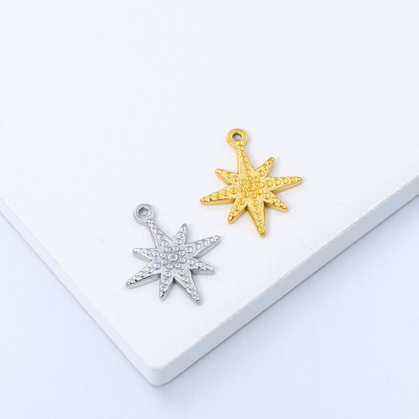 Pendentif étoile à six branches en acier inoxydable
