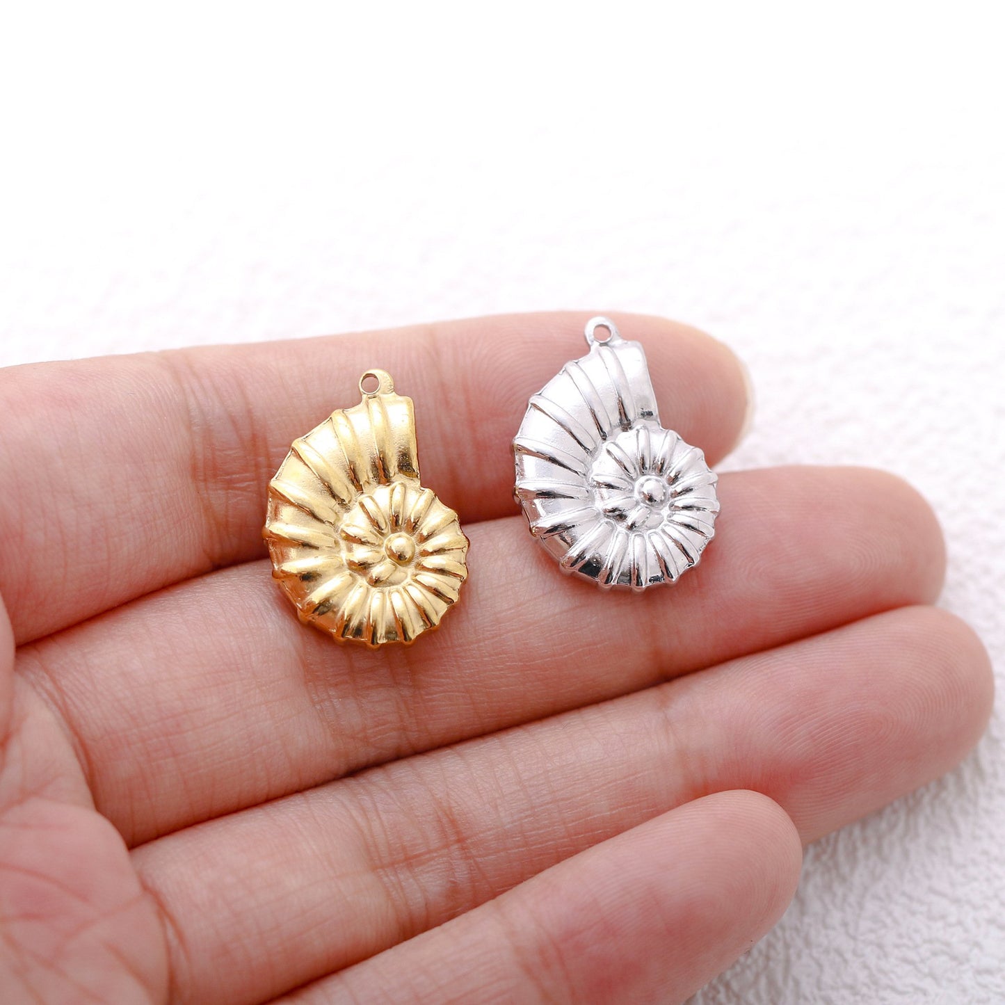 Stainless Steel Conch Shell Pendant