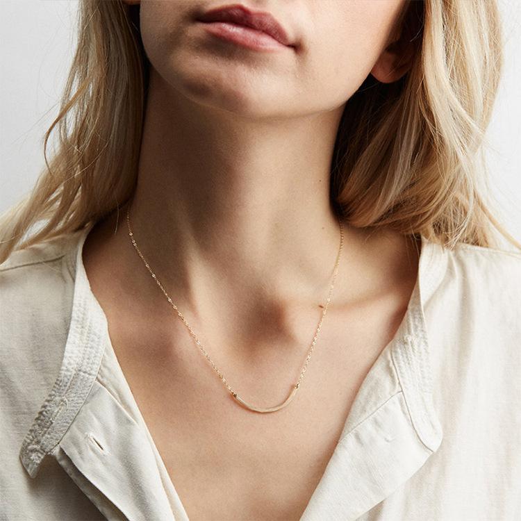 Classic Stainless Steel Curved Pendant Necklace