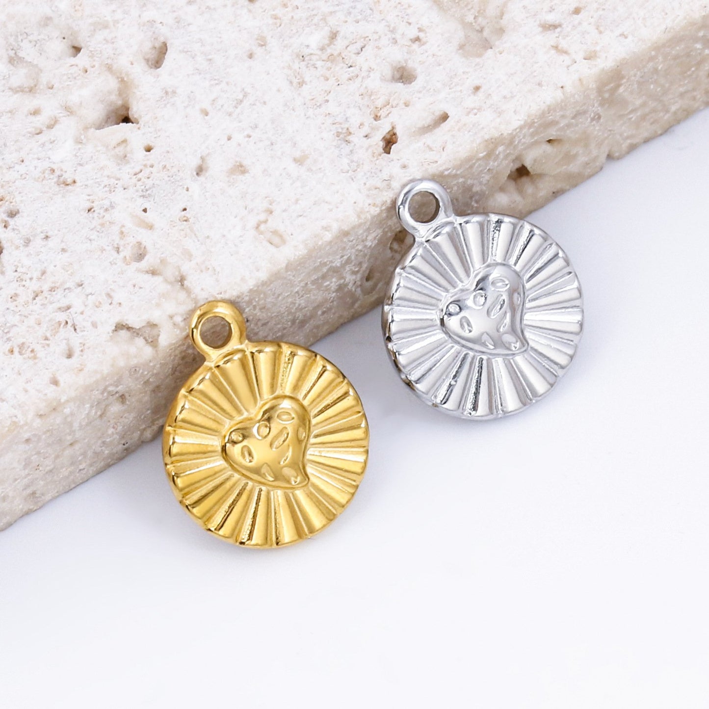 Stainless Steel Heart Round Pendant