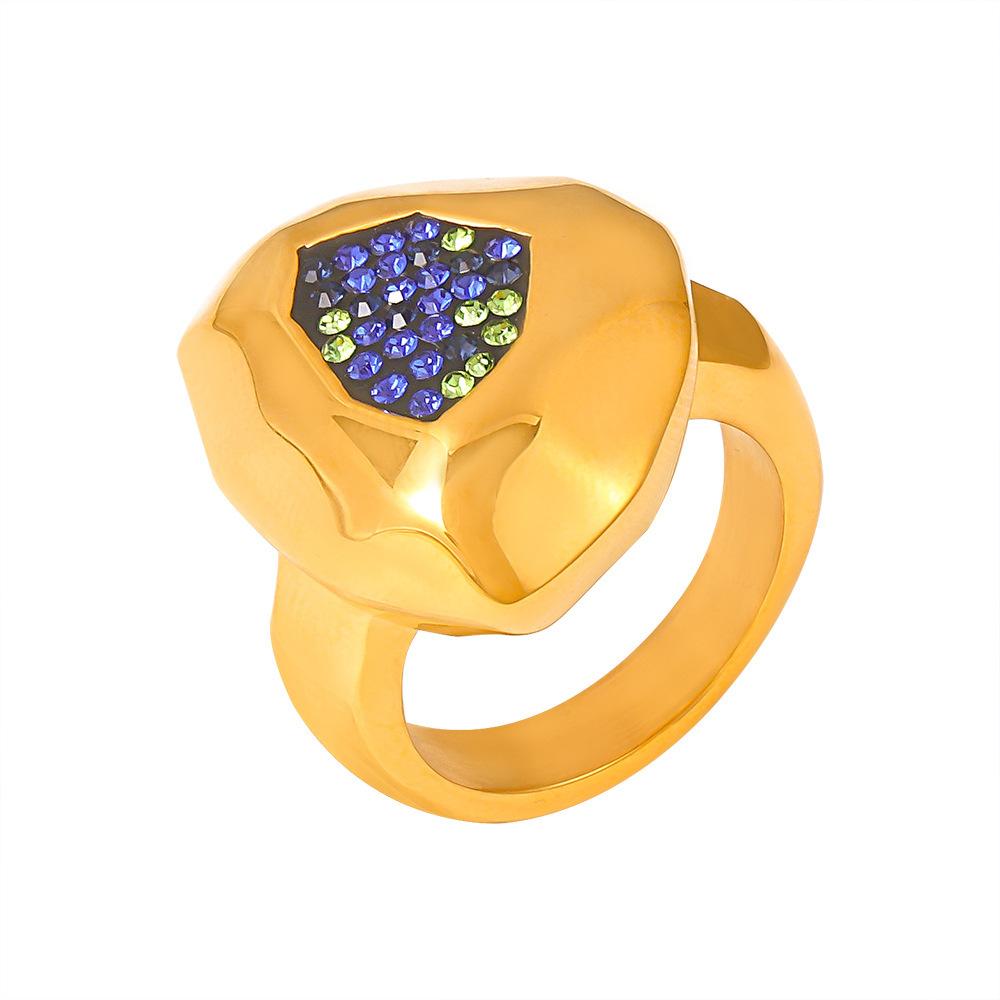 Bague en acier inoxydable à facettes multiples et zircone cubique