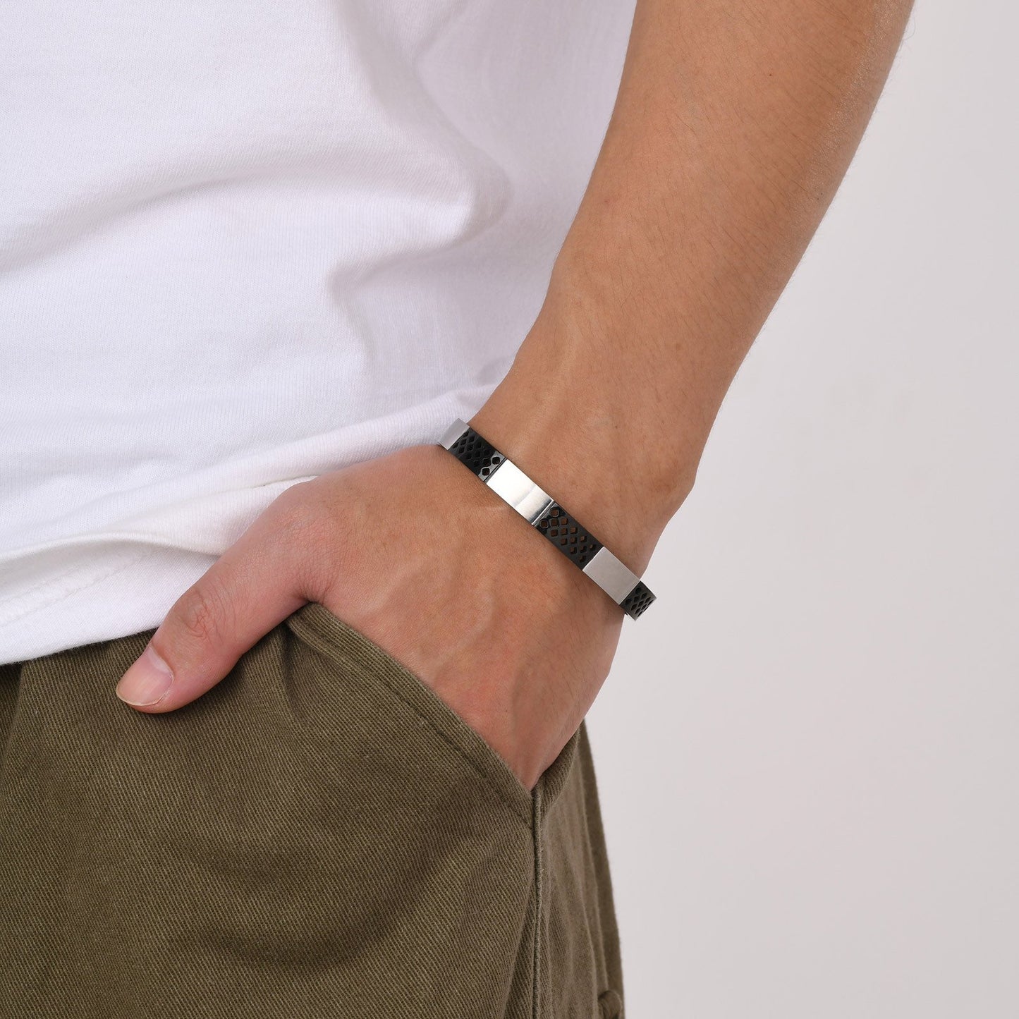 Stainless Steel Hollow Diamond Checker Engravable Bracelet