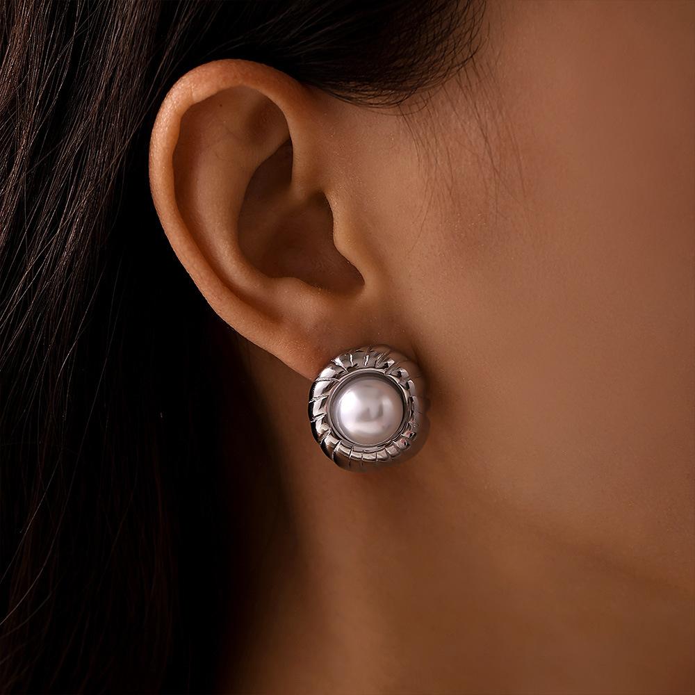 Stainless Steel Thread Imitation Pearl Stud Earrings