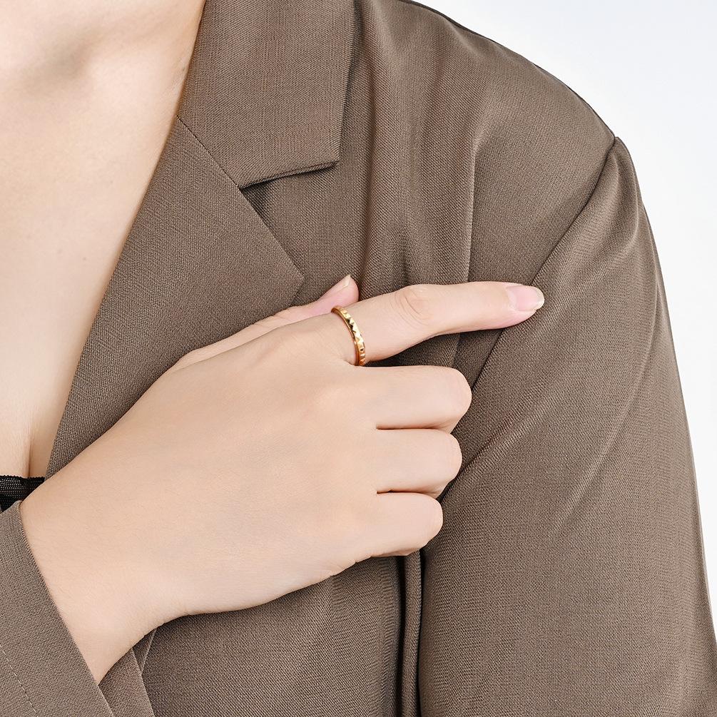 Bague tournante fine en acier inoxydable en forme de diamant