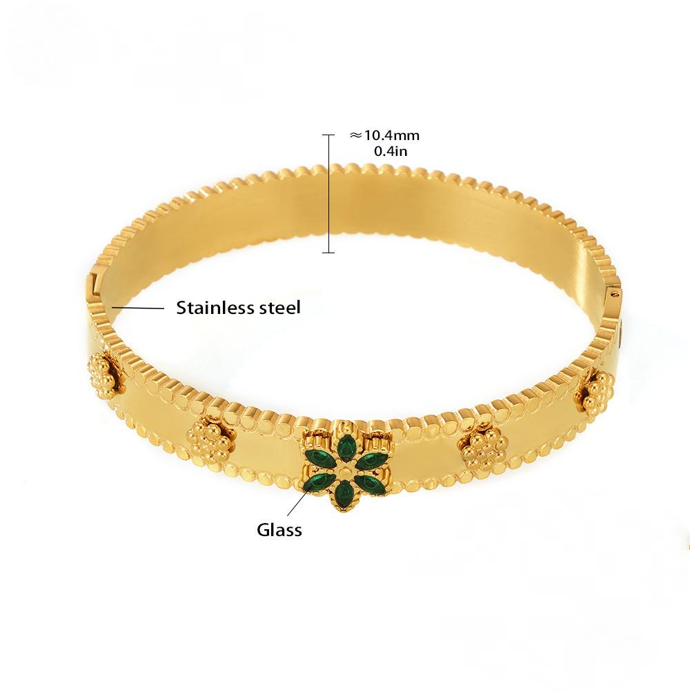 Stainless Steel Snowflake Shaped Cubic Zirconia Bangle Bracelet