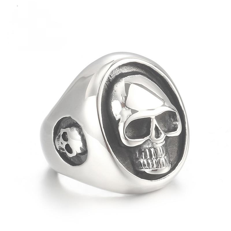 Stainless Steel Exposed Teeth Skull Ring