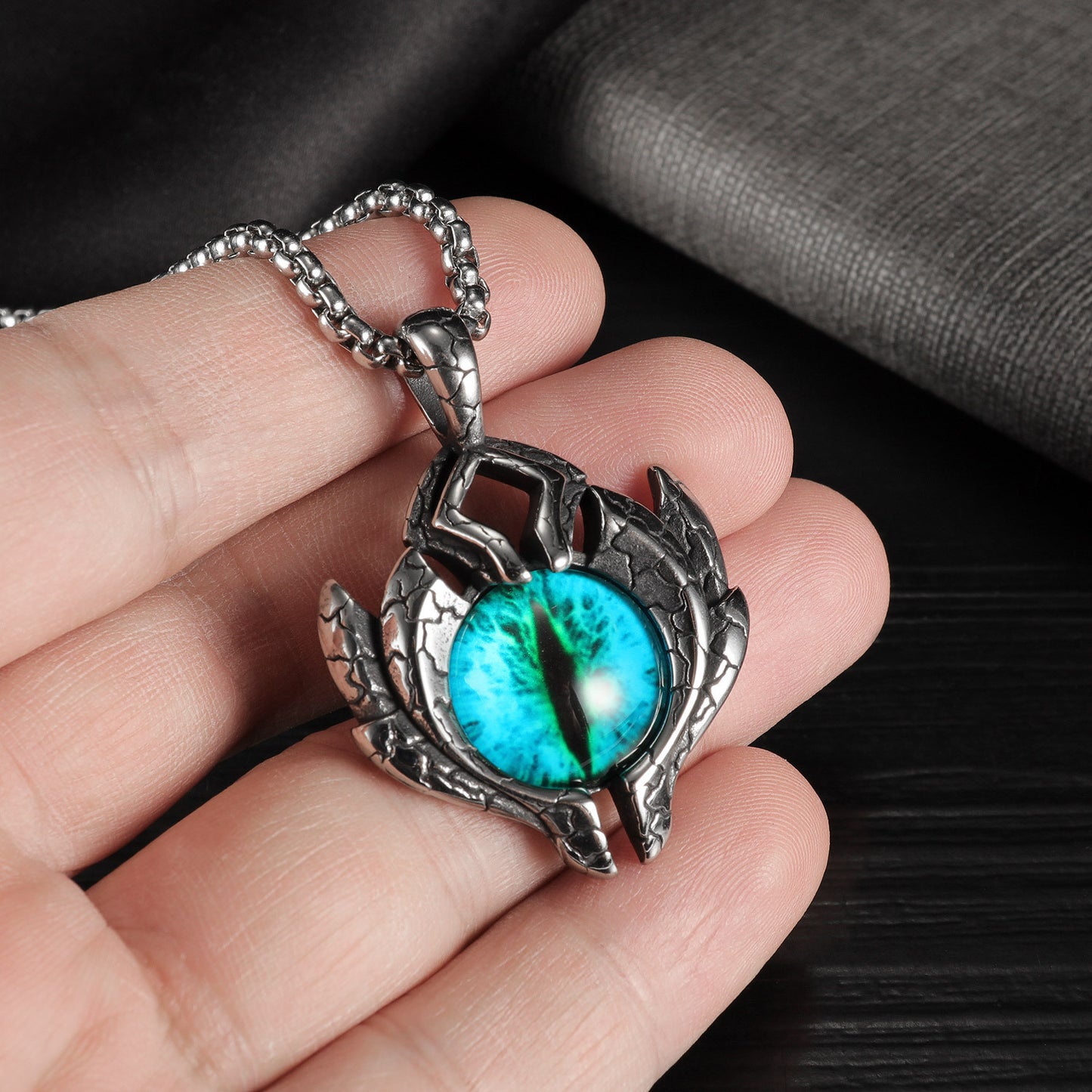 Collier pendentif mauvais œil en acier inoxydable