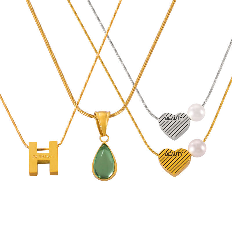 Stainless Steel Heart Shape Imitation Pearl Letter Pendant Necklace