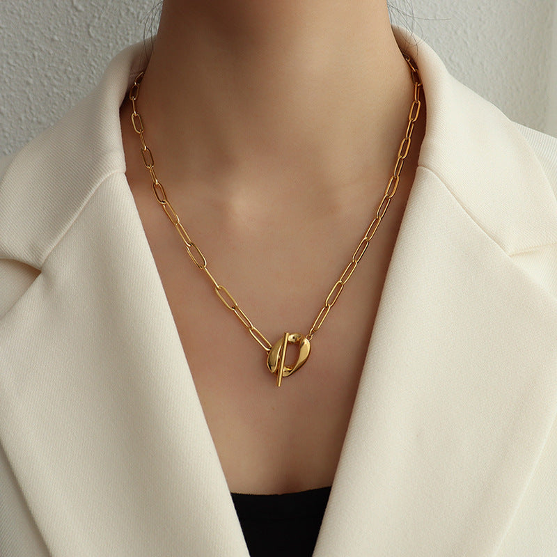 Round Portrait Pendant OT Buckle Necklace