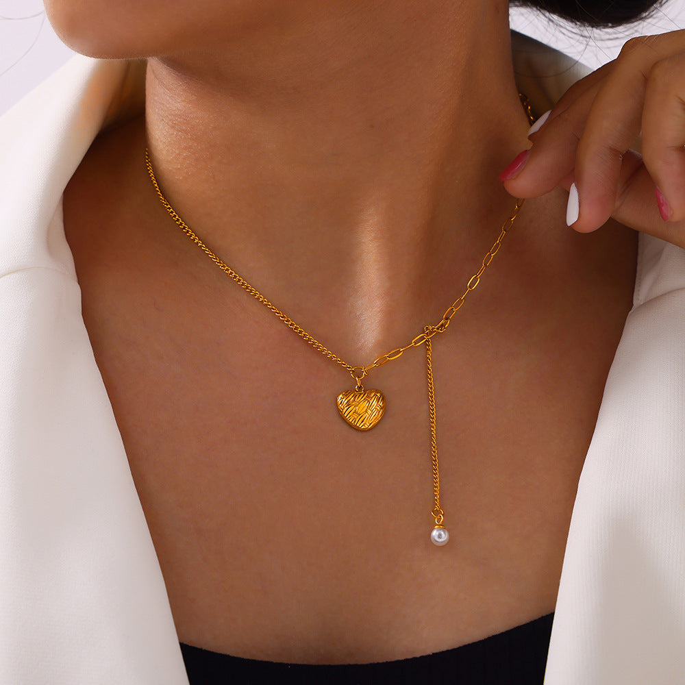 Imitation Pearl Tassel Carved Texture Heart Pendant Necklace