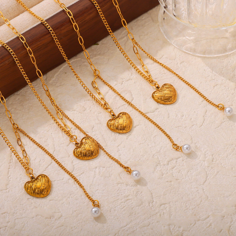 Imitation Pearl Tassel Carved Texture Heart Pendant Necklace