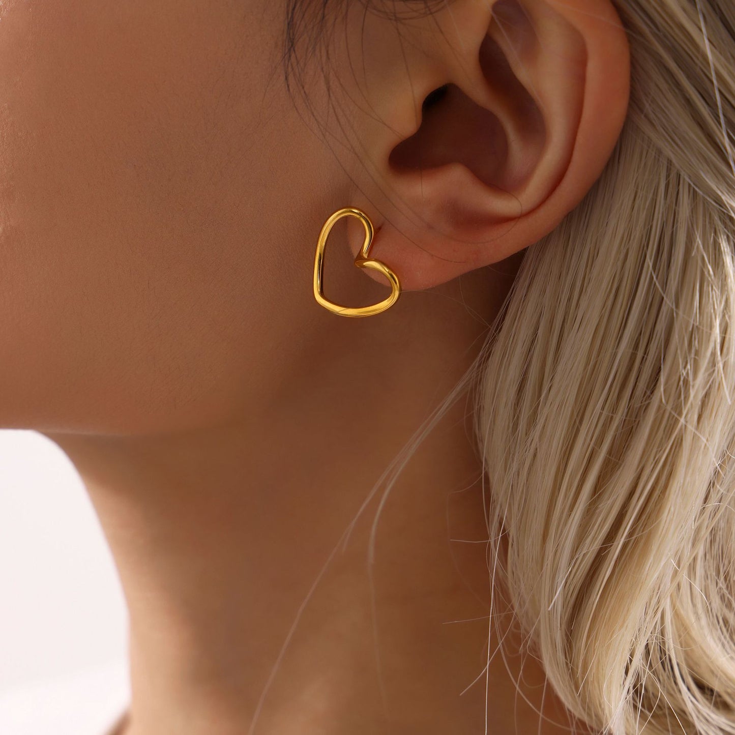 18K Gold PVD Stainless Steel Heart Stud Earrings