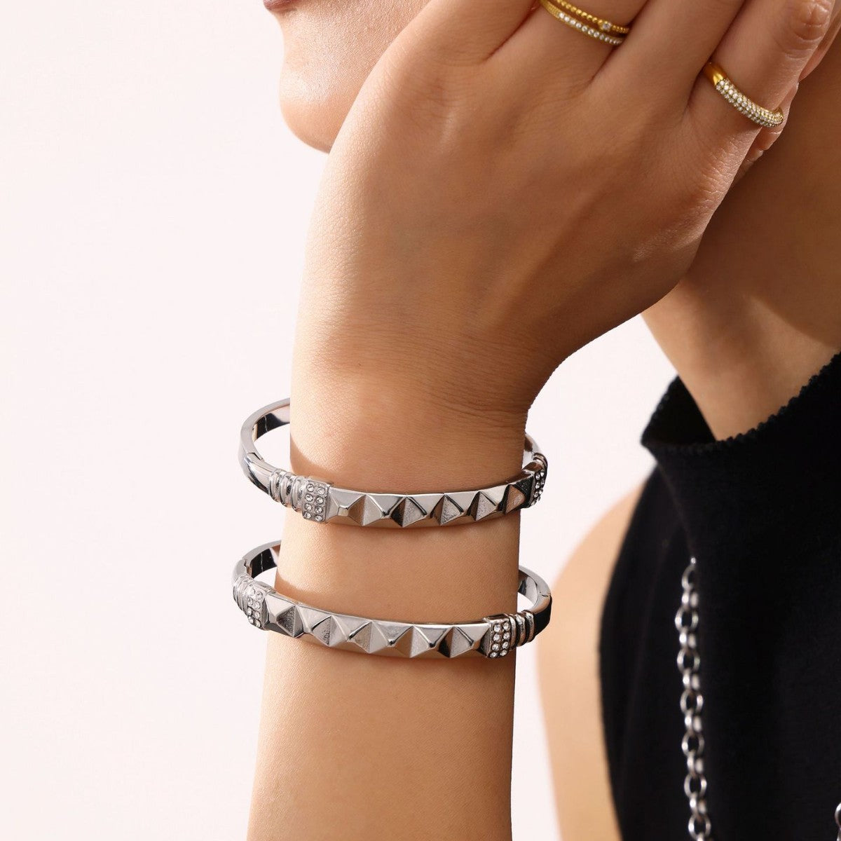 Rivet Czech Diamond Buckle Stainless Steel Bangle Bracelet