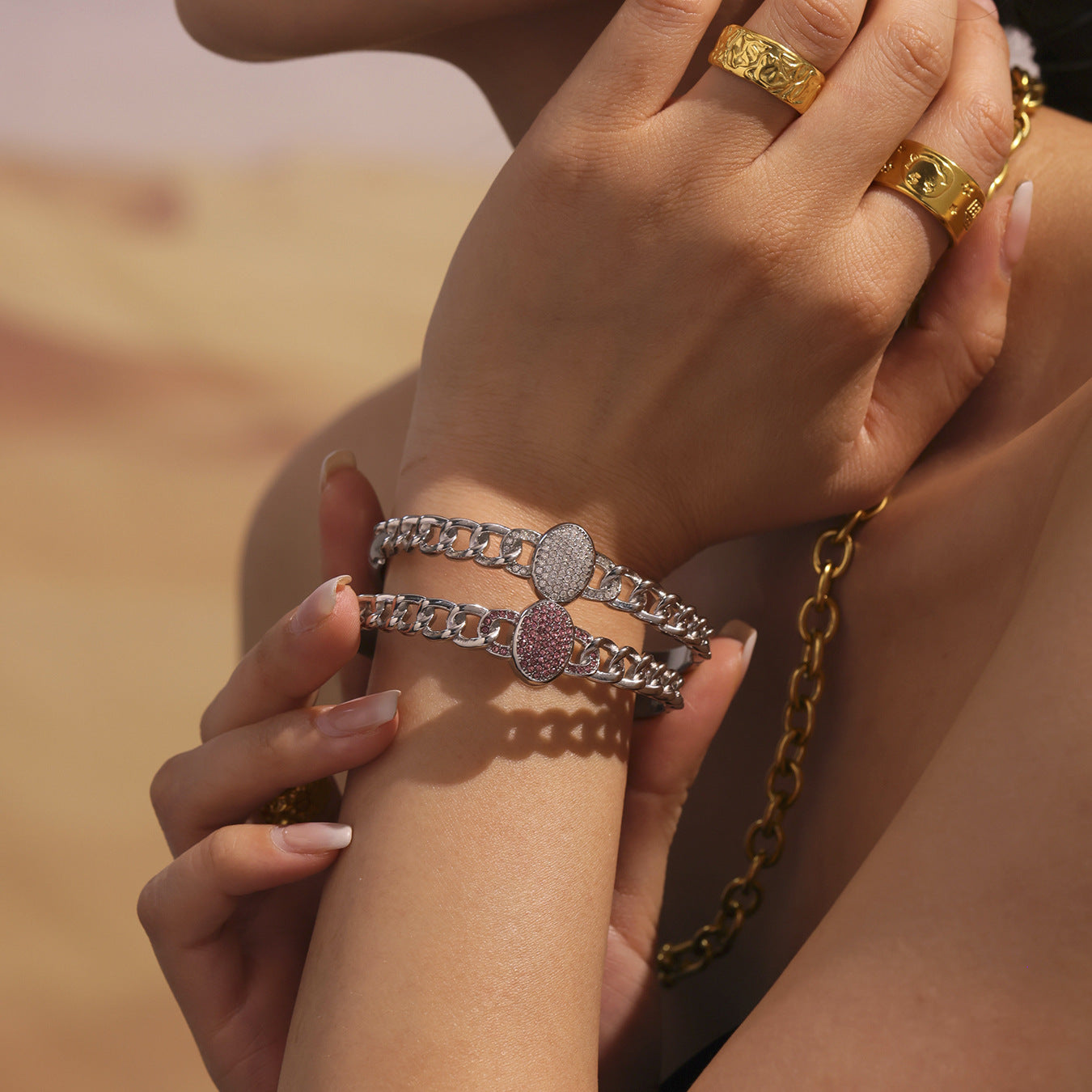 Stainless Steel Curb Chain Inlay Cubic Zirconia Buckle Bracelet