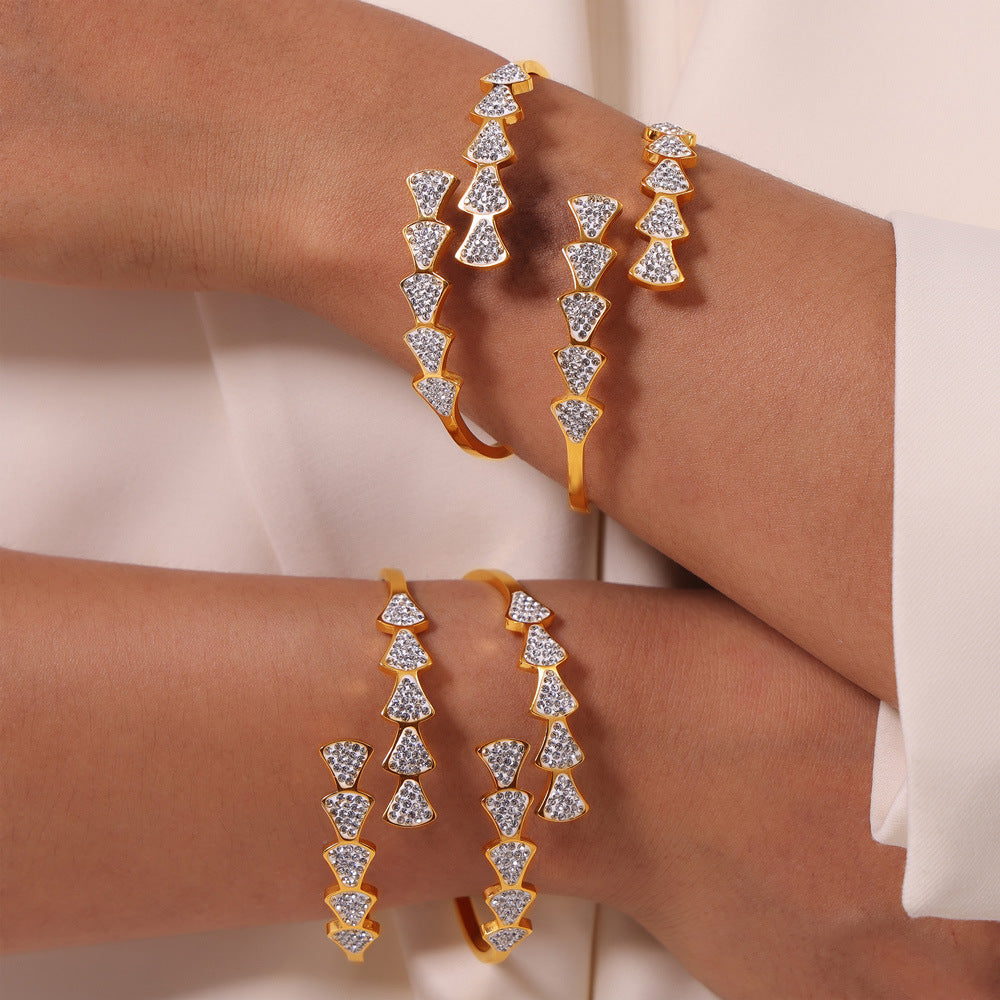 Stainless Steel Skirt Shape Splicing Cuff Bracelet